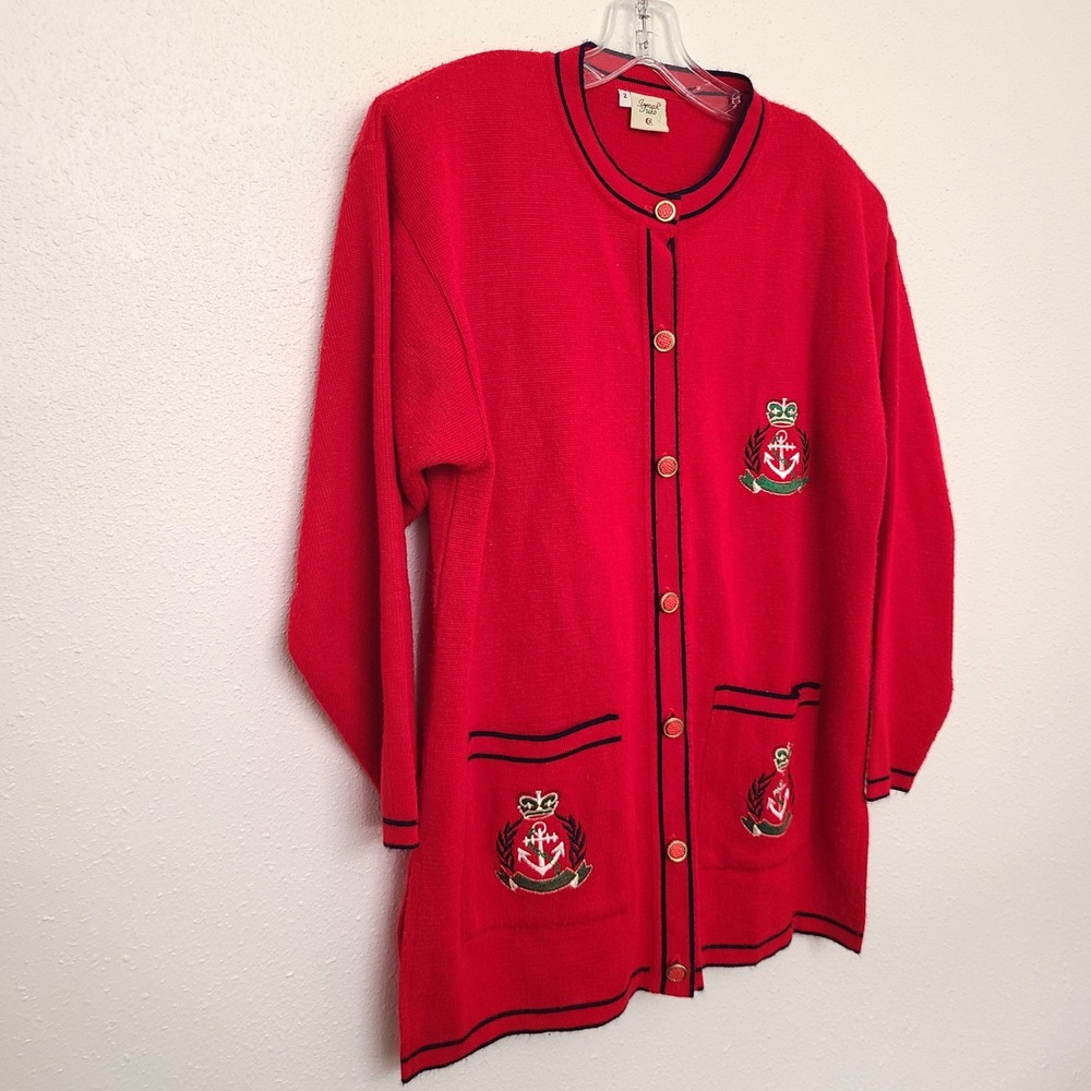 Vintage Triko XL Preppy Red Cardigan Embroidered Crest Old Money New England - Picture 12 of 12